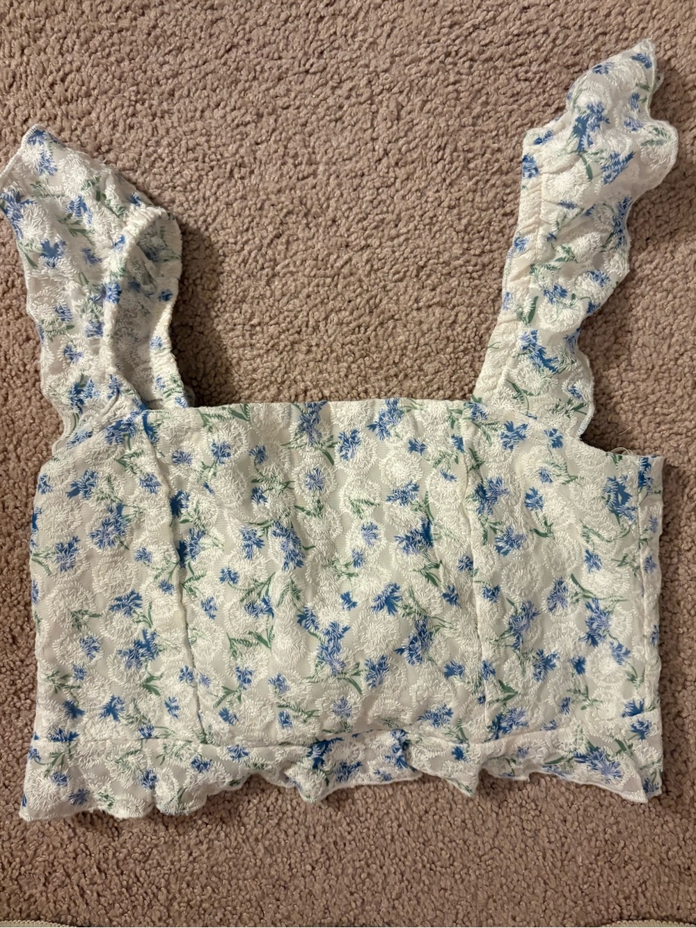 White Lace Floral Cropped Tank Top with Blue Blossoms